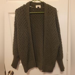 💥Bundle 3 for $20💥 Chunky Moss Green Cardigan